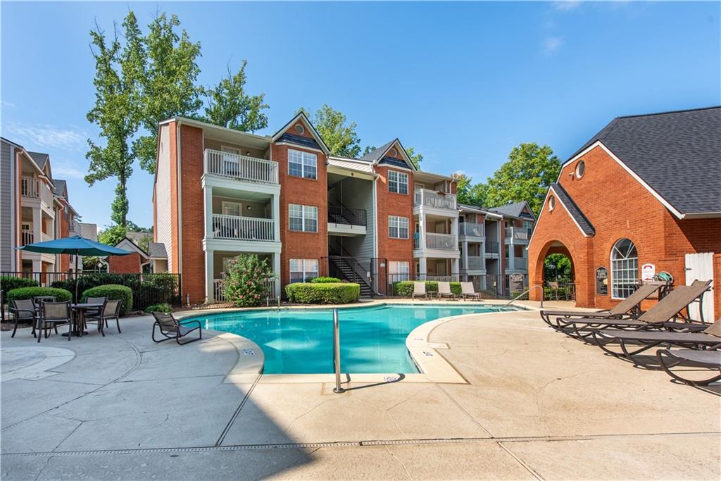 1022 Chastain Park Court NE