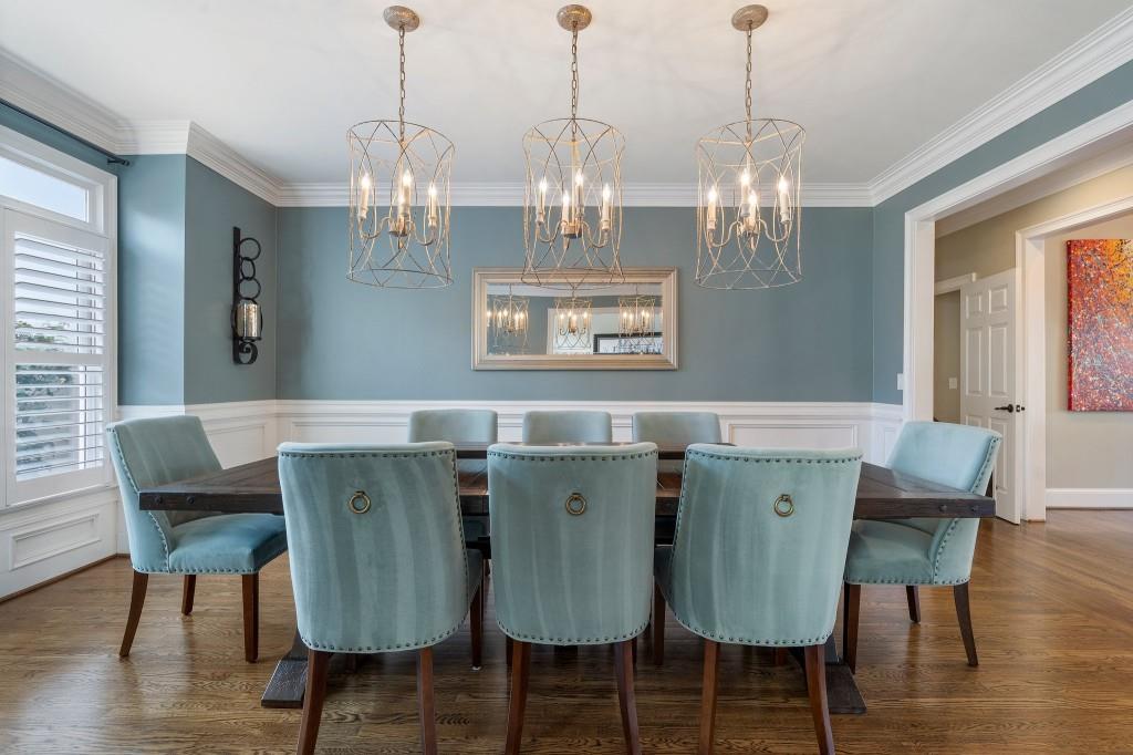 1240 Woodlawn Drive NE