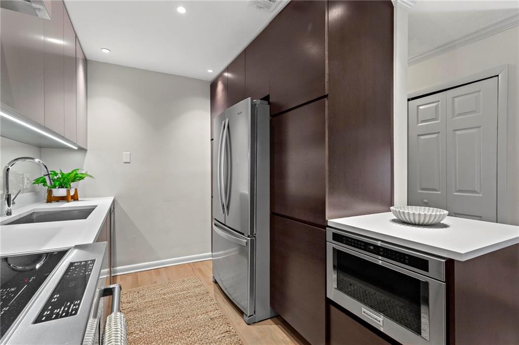 1150 Collier Road NW Unit J14