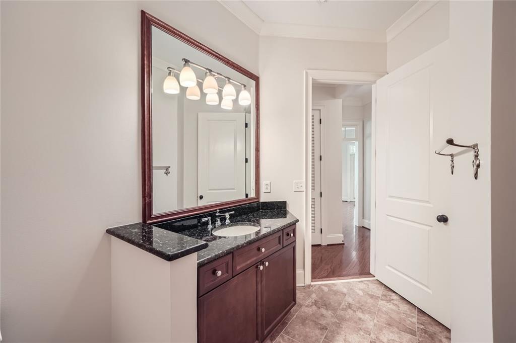 3635 E Paces Circle Unit 1119