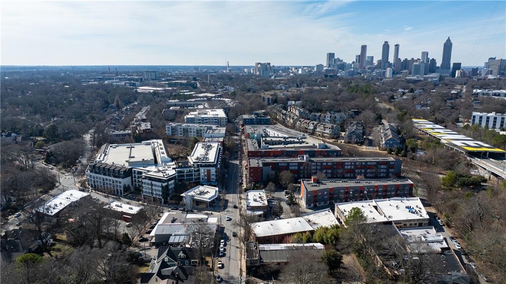 411 N Highland Avenue NE