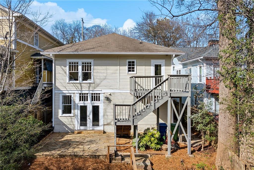 411 N Highland Avenue NE