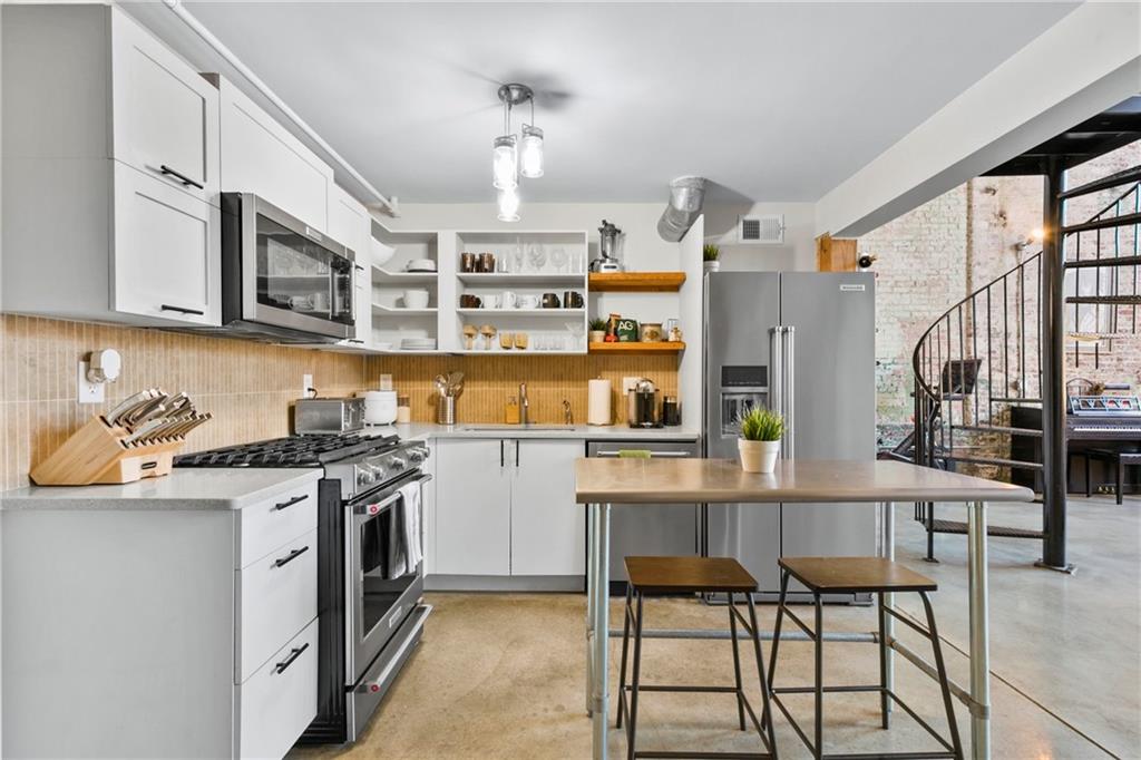 170 Boulevard SE Unit 101E