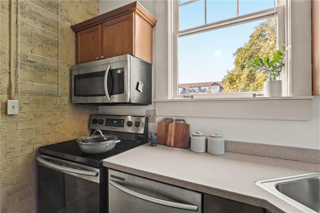 229 Ponce De Leon Avenue NE Unit 10