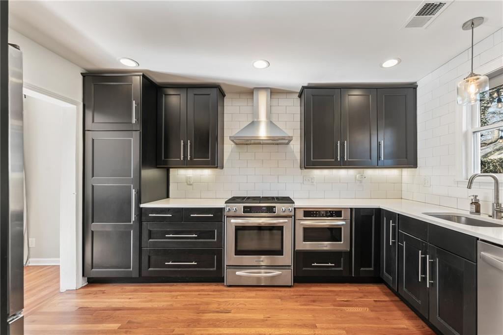1932 Terry Mill Road SE