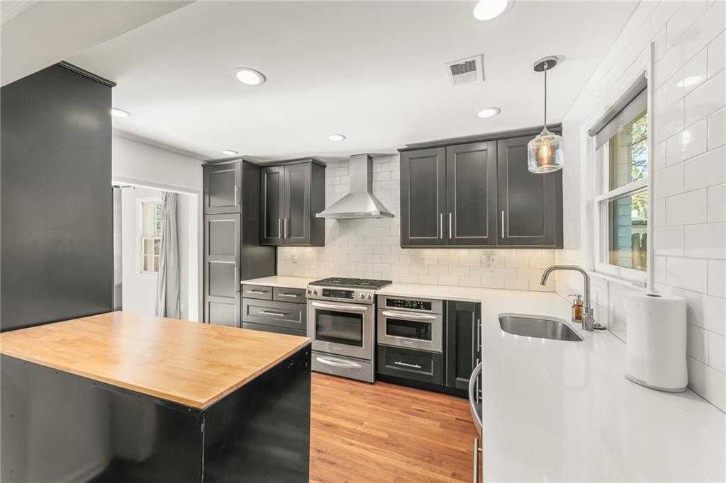 1932 Terry Mill Road SE