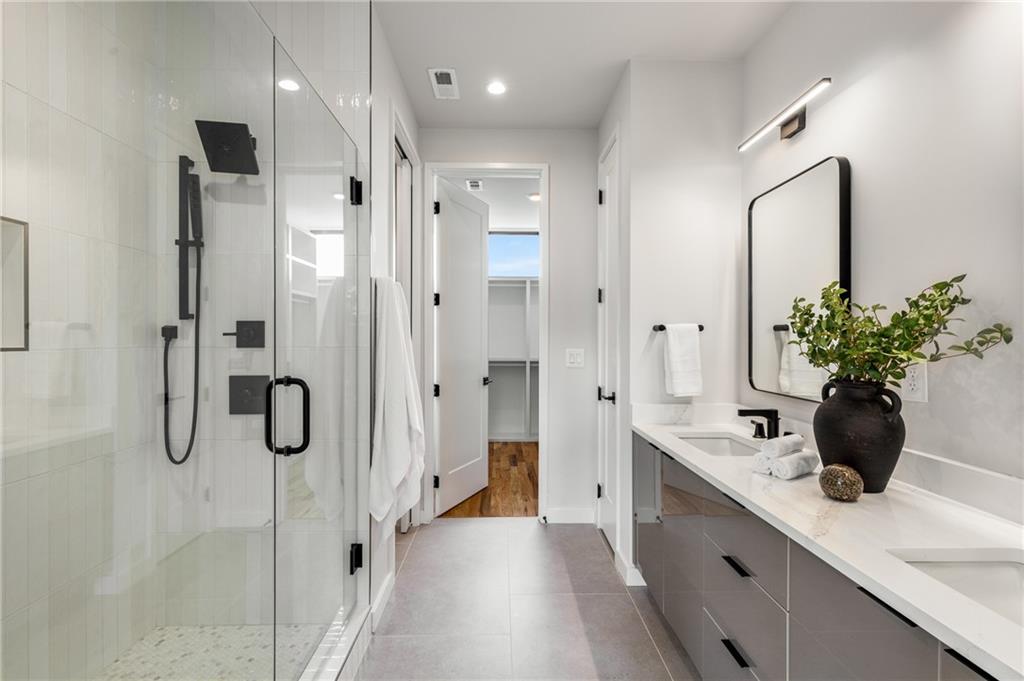 105 Georgia Avenue SE Unit 2