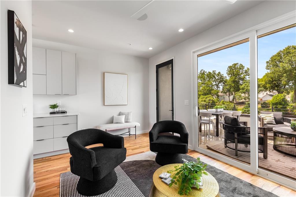 105 Georgia Avenue SE Unit 2