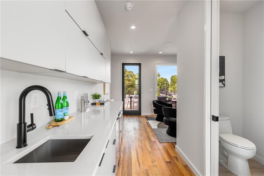 105 Georgia Avenue SE Unit 2