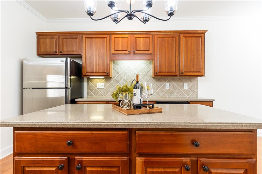 3325 Olivia Court