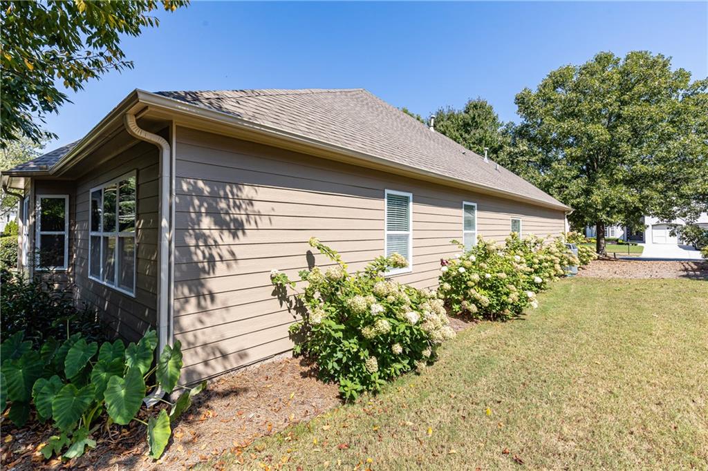 3325 Olivia Court