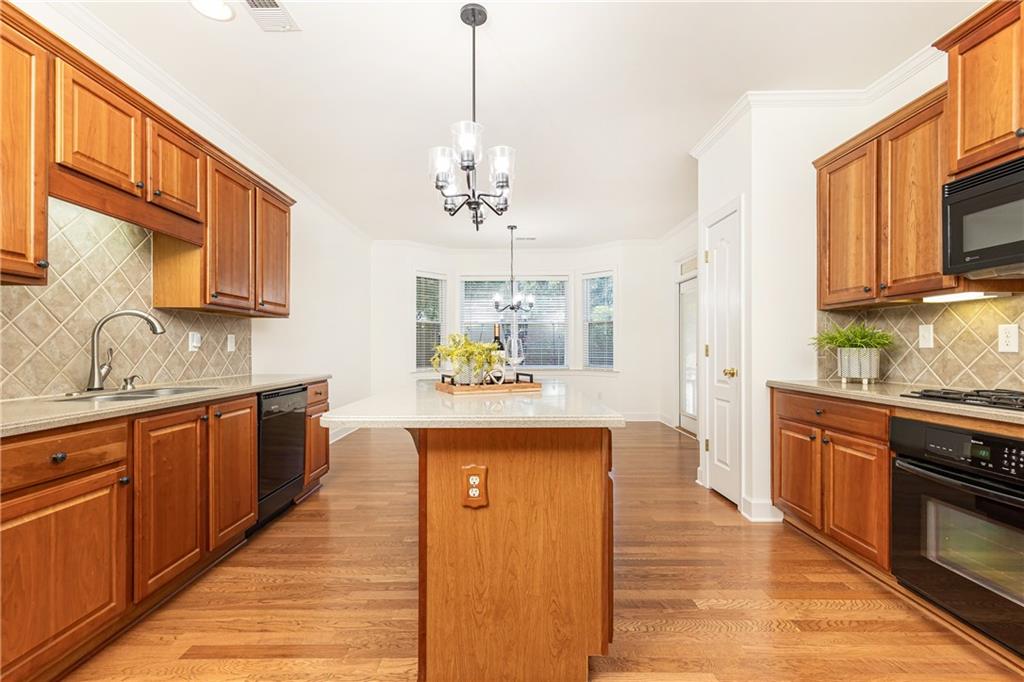 3325 Olivia Court