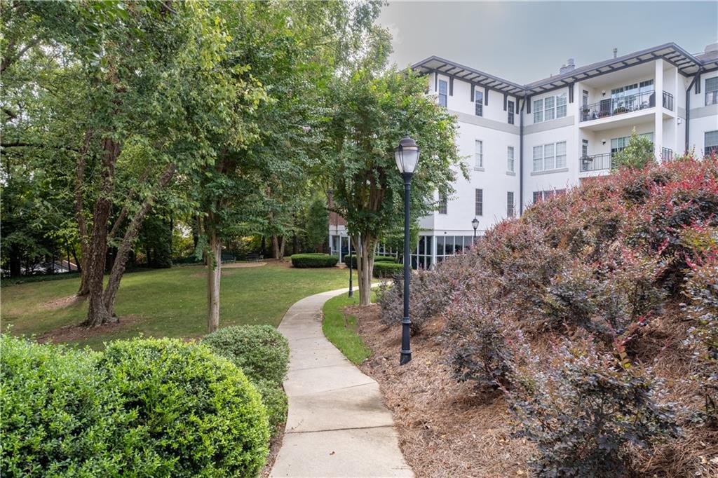 3101 Howell Mill Road NW Unit 206