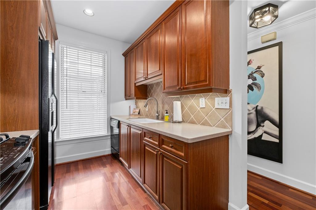 3101 Howell Mill Road NW Unit 206
