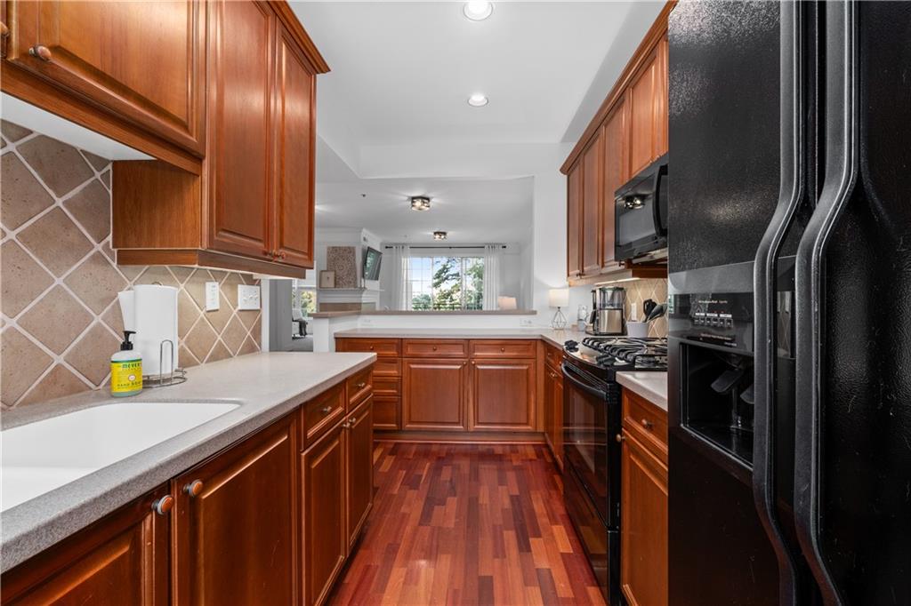 3101 Howell Mill Road NW Unit 206