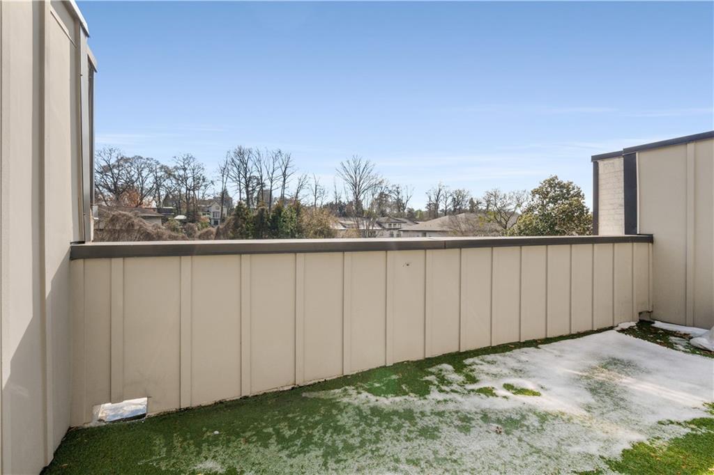 1807 Huntington Hills Lane NW