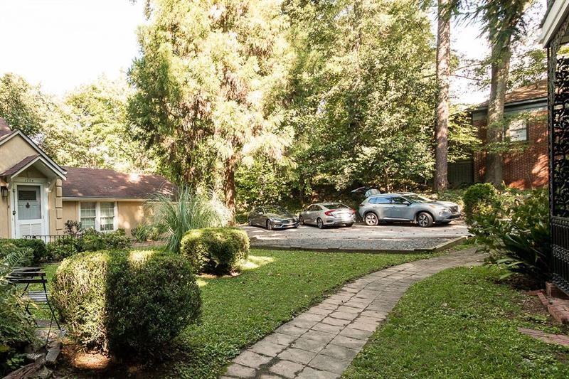 1768 MONROE Drive NE