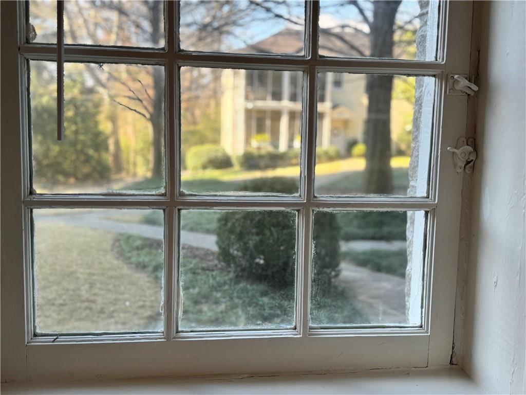 2544 Peachtree Road NW Unit 8