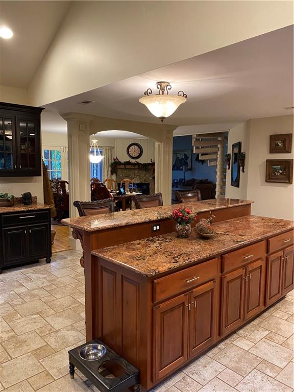 3813 Loch Highland Parkway NE