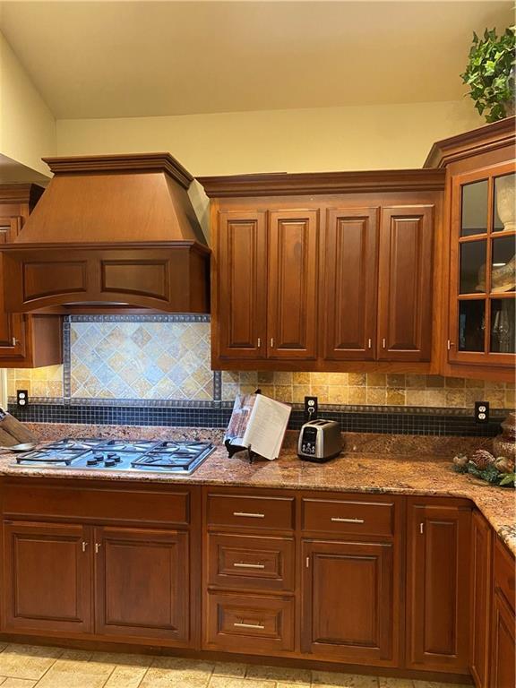 3813 Loch Highland Parkway NE