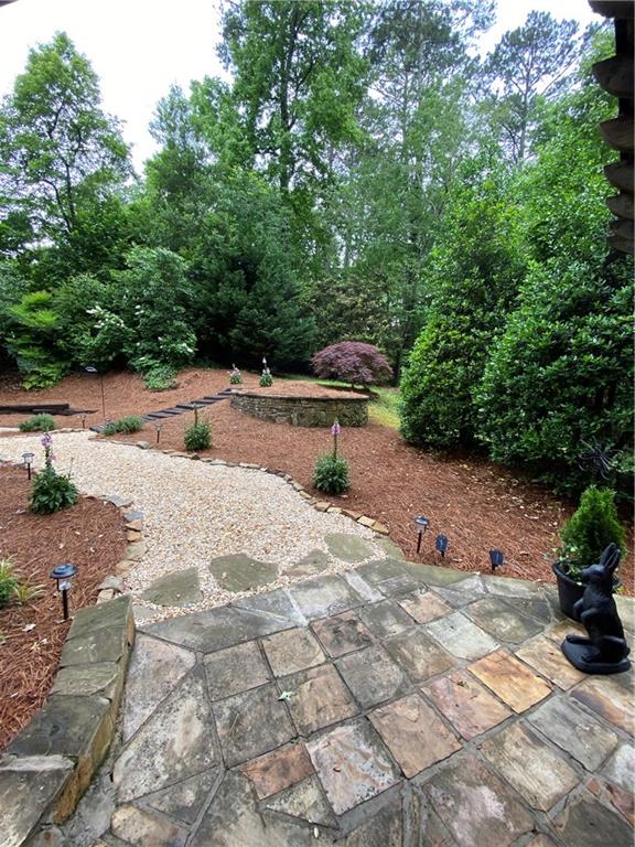 3813 Loch Highland Parkway NE