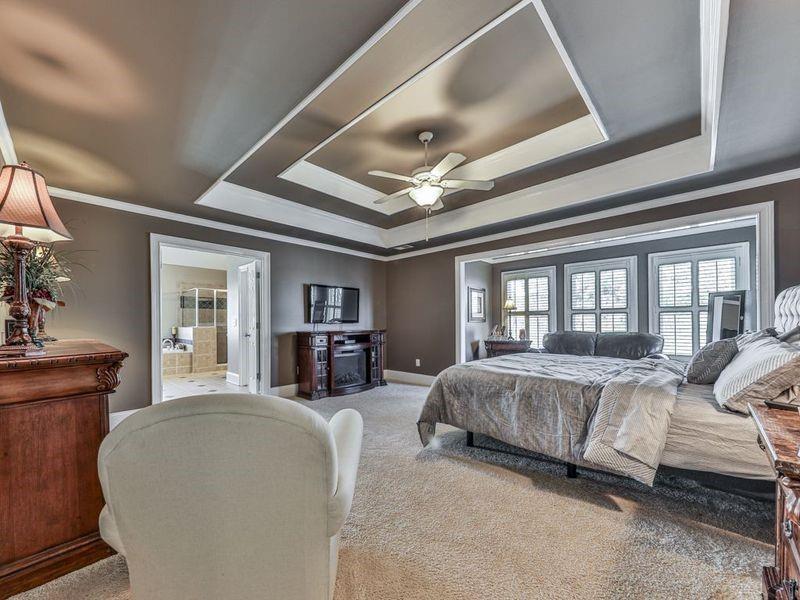 535 Crested Hawk Ridge