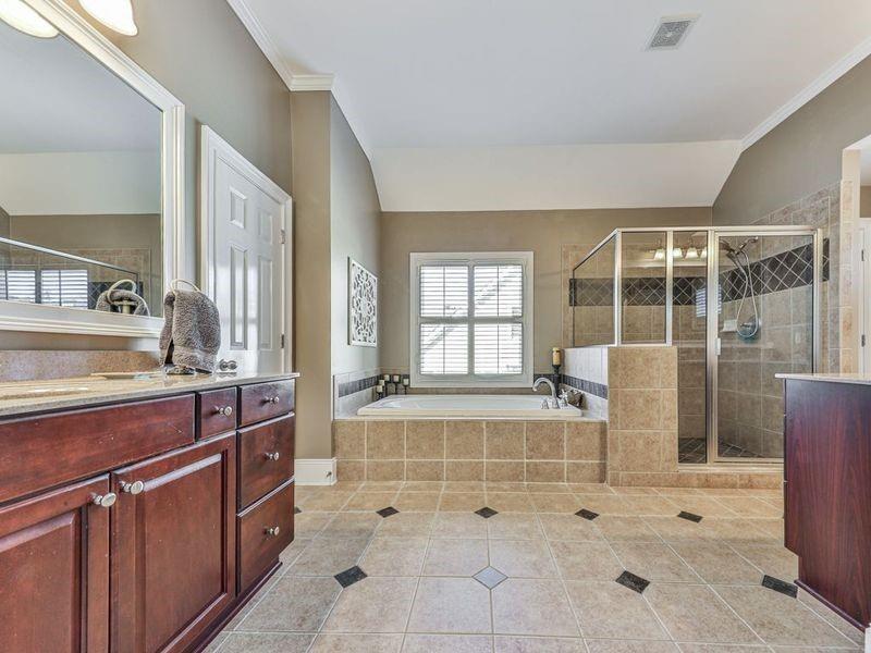 535 Crested Hawk Ridge