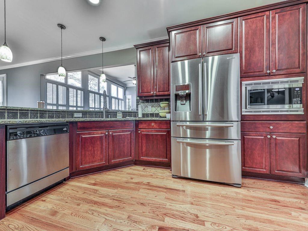 535 Crested Hawk Ridge