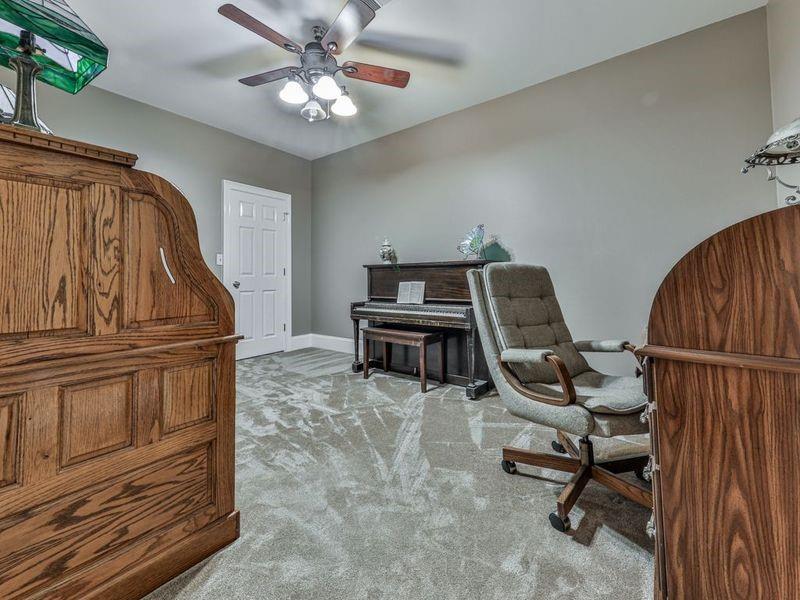 535 Crested Hawk Ridge