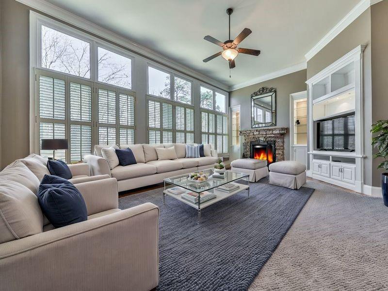 535 Crested Hawk Ridge