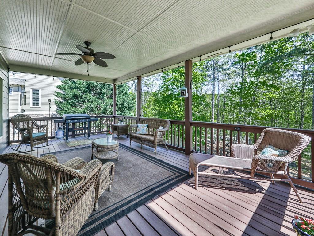 535 Crested Hawk Ridge