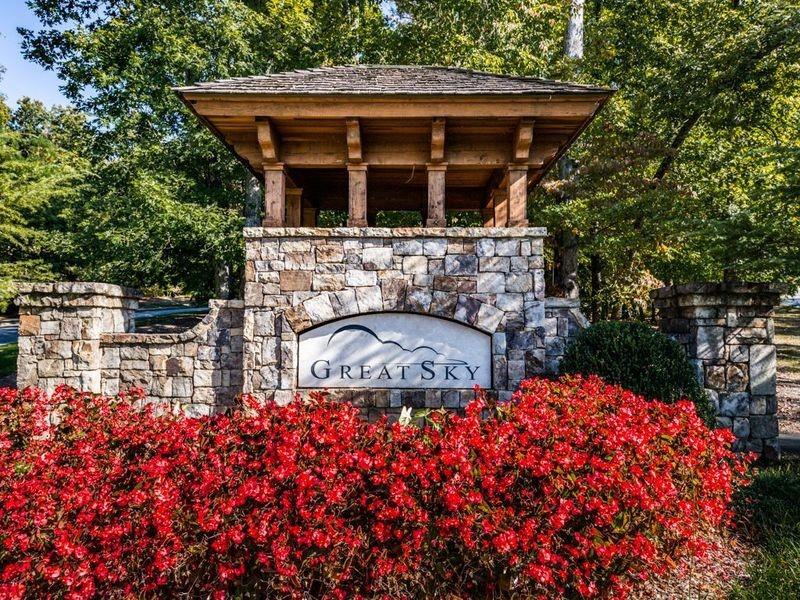 535 Crested Hawk Ridge