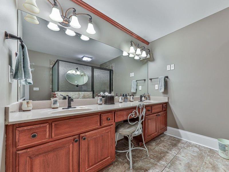 535 Crested Hawk Ridge