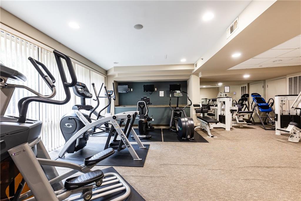 2626 Peachtree Road NW Unit 706