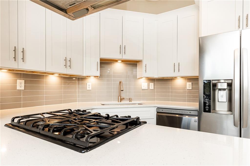 2626 Peachtree Road NW Unit 706