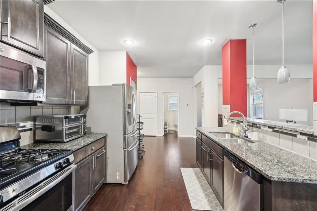 102 Freedom Drive
