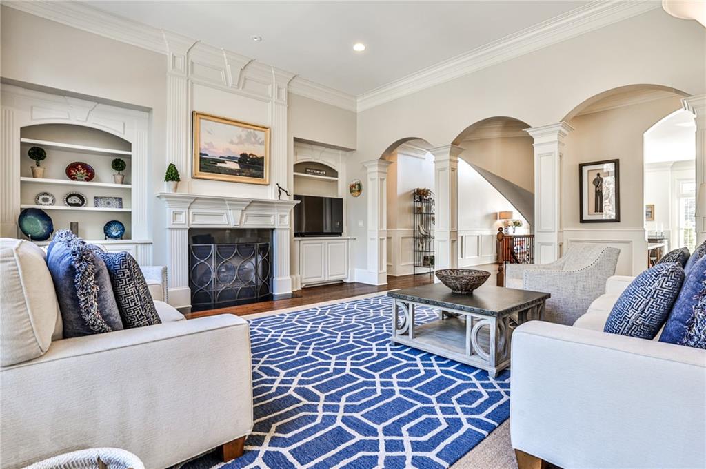 620 Elizabeth Oak Court