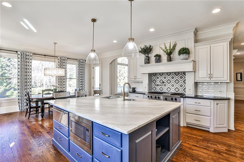620 Elizabeth Oak Court
