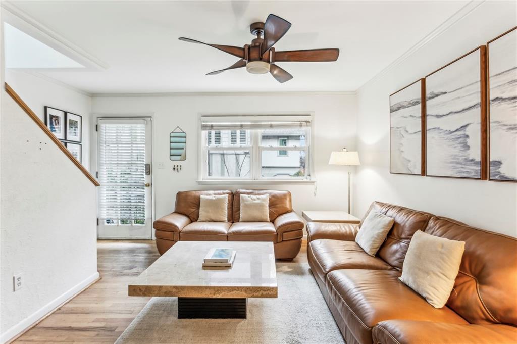 381 10th Street NE Unit 5