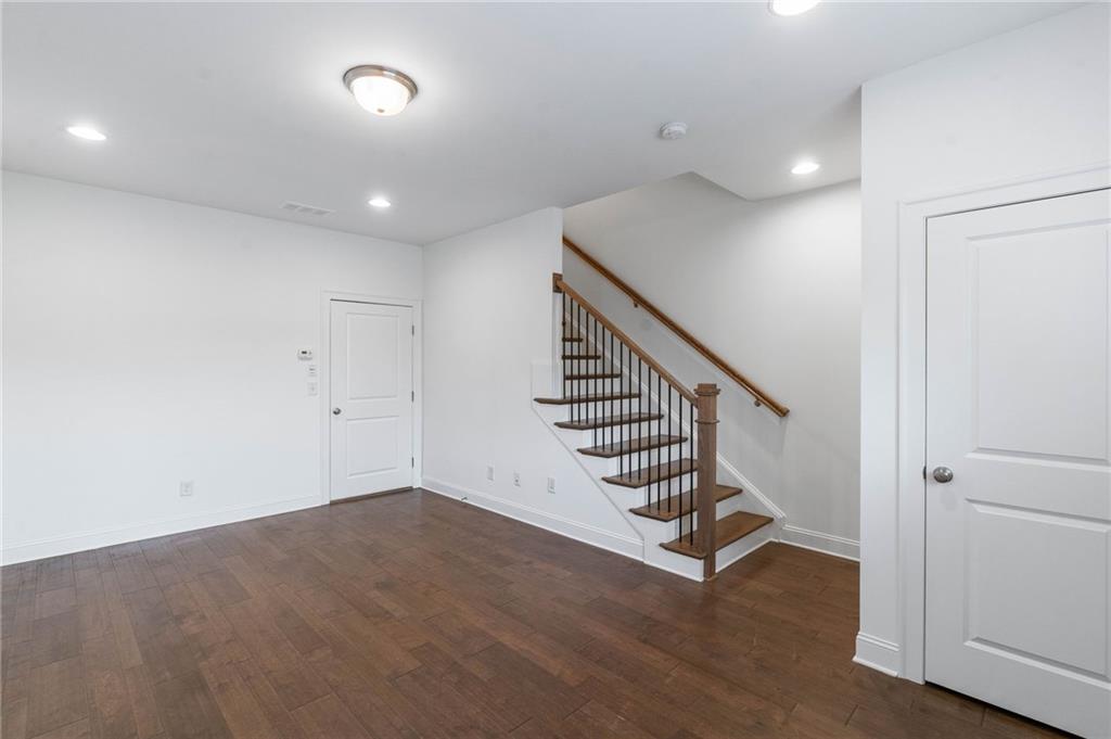 4223 Deming Circle