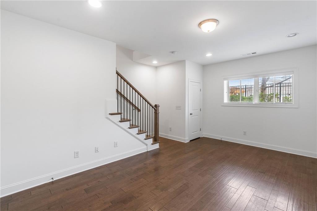4223 Deming Circle
