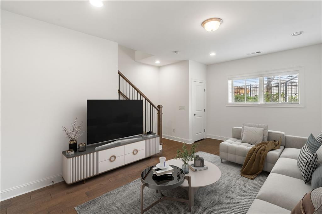 4223 Deming Circle