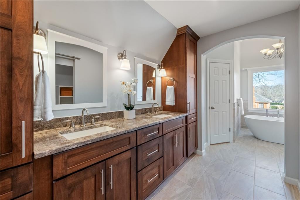 3463 Summerford Court