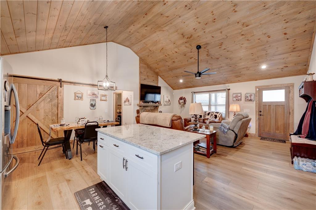 48 Elmwood Circle