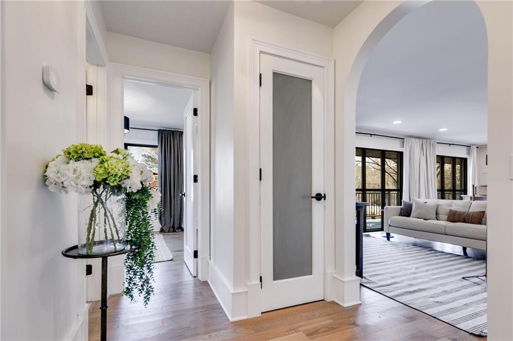 109 Lakeview Drive