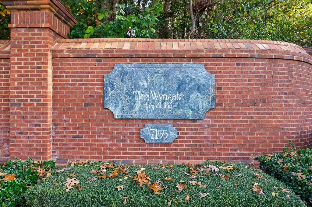 228 Spalding Gates Drive