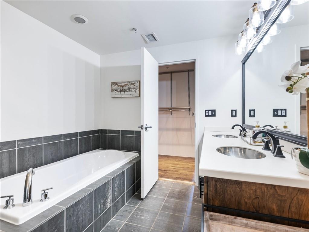 3180 Mathieson Drive NE Unit 1203