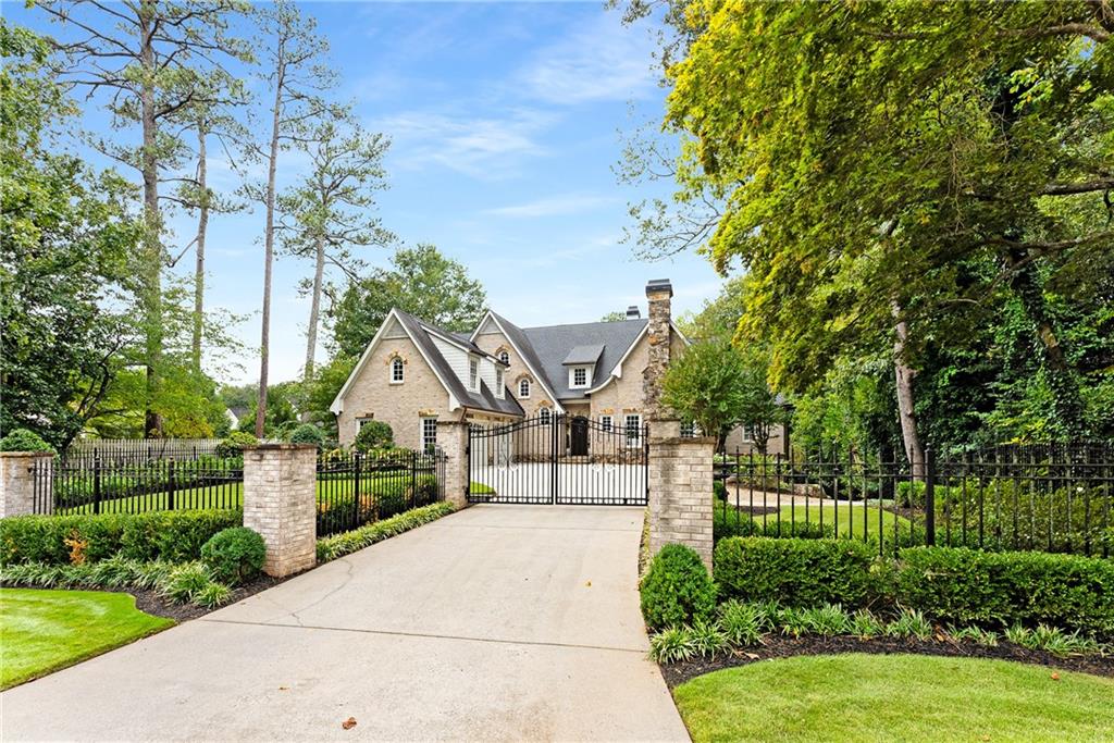 4706 Powers Ferry Road