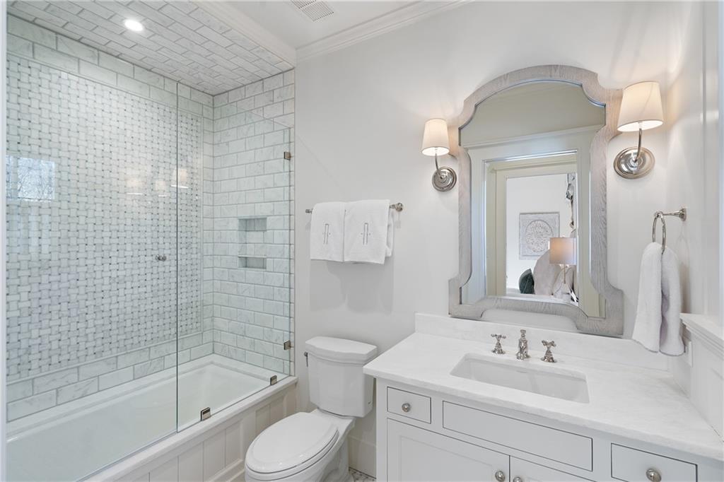 231 Peachtree Battle Avenue NW