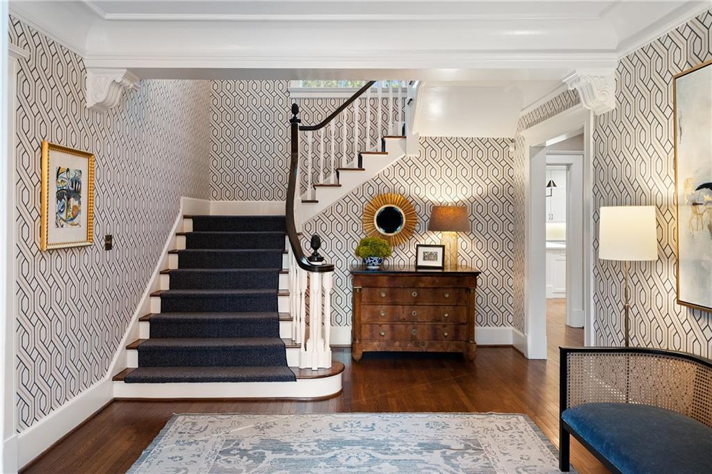 231 Peachtree Battle Avenue NW
